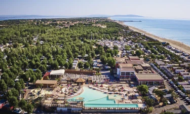 Camping Les Méditerranées Beach Garden