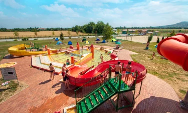 Vulkán Wellness Hotel & Camping