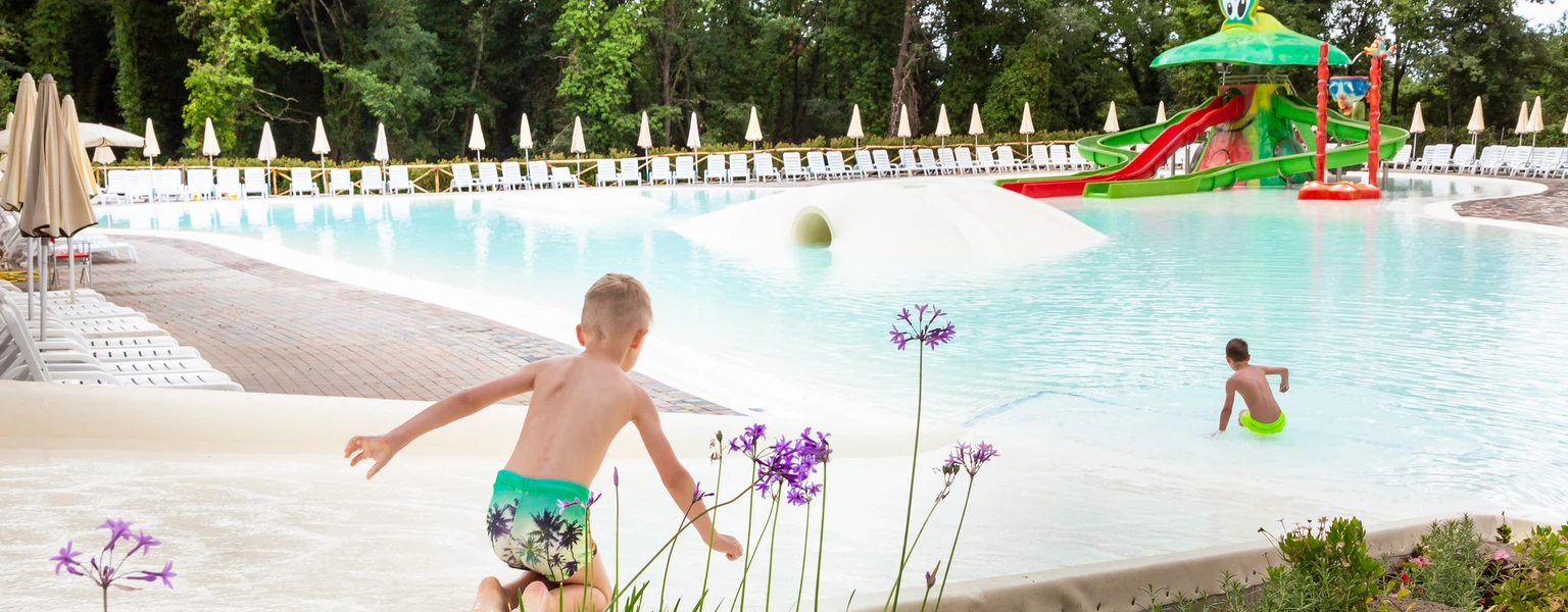 Camping hu I Pini Village