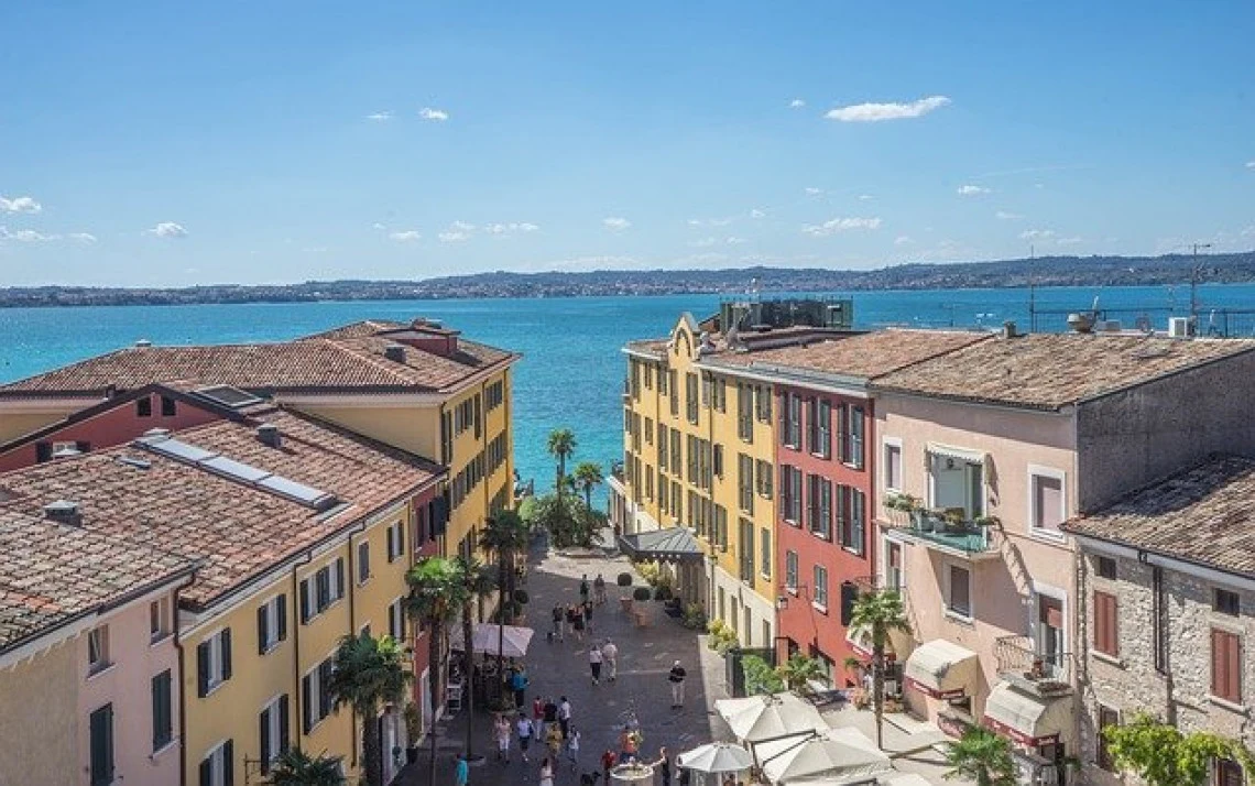 Odkryj nasze kempingi w Sirmione